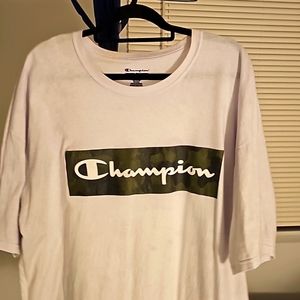 Champion - white - 100% Cotton tee - short sleeve - authentic